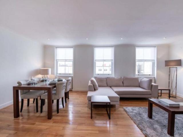 Room for rent in Earl's Court, Greater London