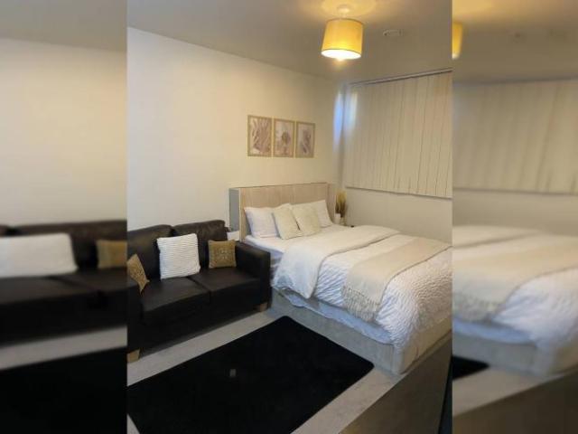 Room for rent in Lyons, Greater London