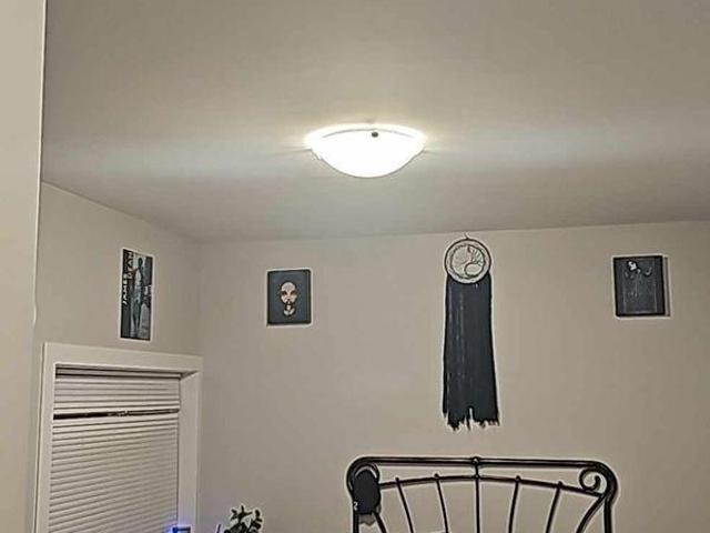 Room for rent in Nanaimo, British Columbia