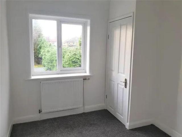 Room for rent in Rainhill, St Helens