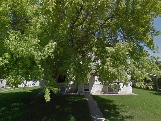 Room for rent in Alberta