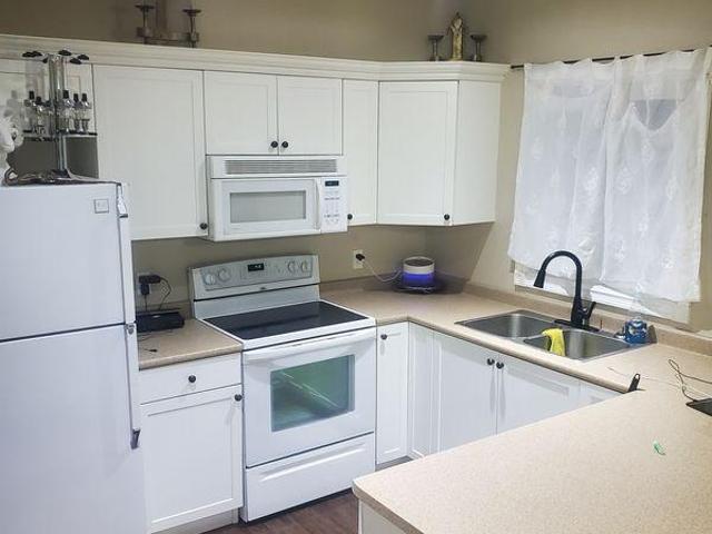 Room for rent in Spruce Grove, Alberta
