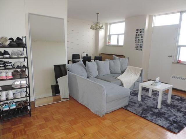 Room for rent in Woburn, Ontario