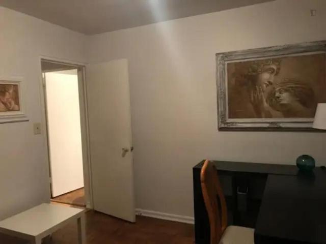 Room for rent in Woburn, Ontario