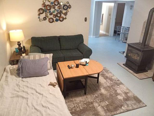 Room for rent in Vernon, British Columbia