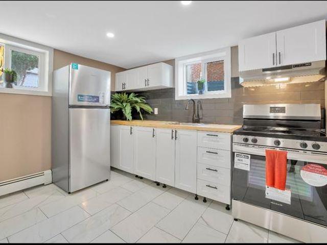 Room for rent in Maidstone, Ontario