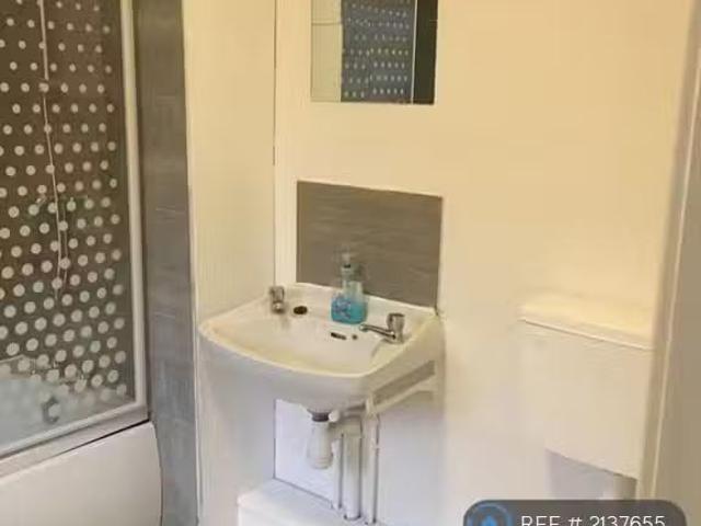 House for rent in Ireland Green, West Bromwich