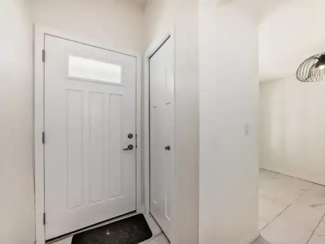 Townhouse for rent in Airdrie, Alberta