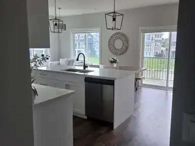 Townhouse for rent in Midtown, Airdrie