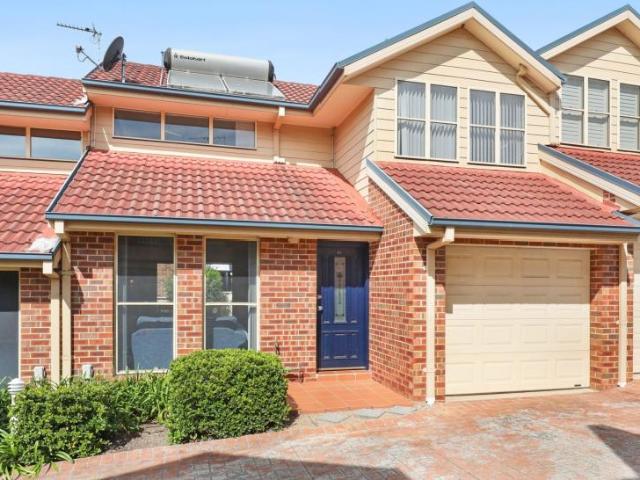 Townhouse for sale in Balgownie, Wollongong City Council