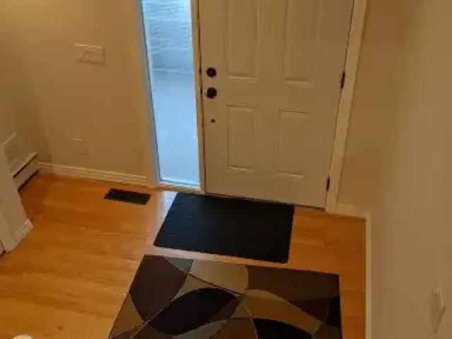 Townhouse for rent in Northwest, Alberta