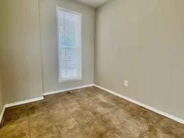 Townhouse for rent in Northwest, Alberta