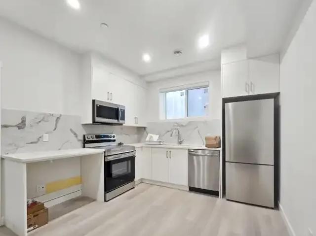 Townhouse for rent in Northwest, Alberta