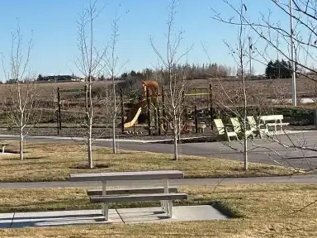 Townhouse for rent in Northwest, Alberta