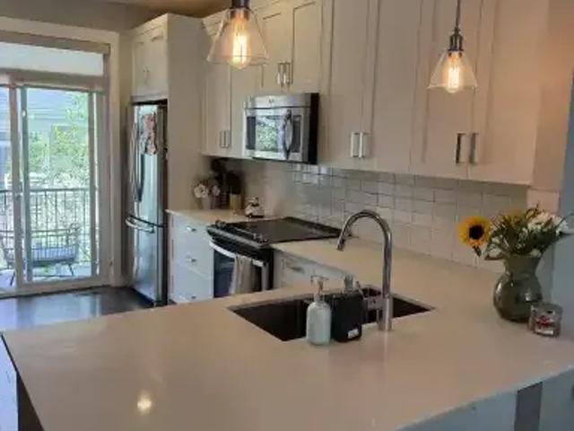 Townhouse for rent in Northwest, Alberta