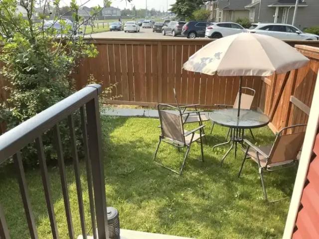 Townhouse for rent in Northwest, Alberta