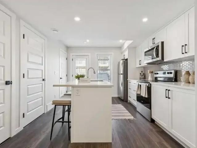 Townhouse for rent in Northwest, Alberta