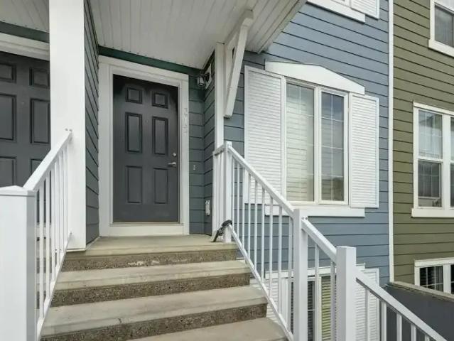 Townhouse for rent in Northwest, Alberta