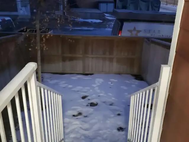Townhouse for rent in Northwest, Alberta