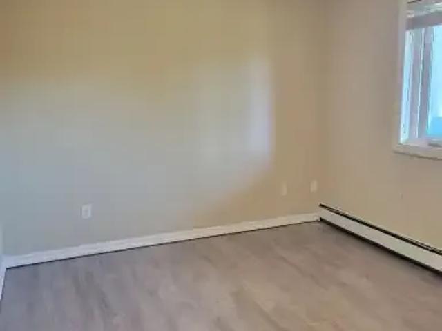 Townhouse for rent in Northwest, Alberta