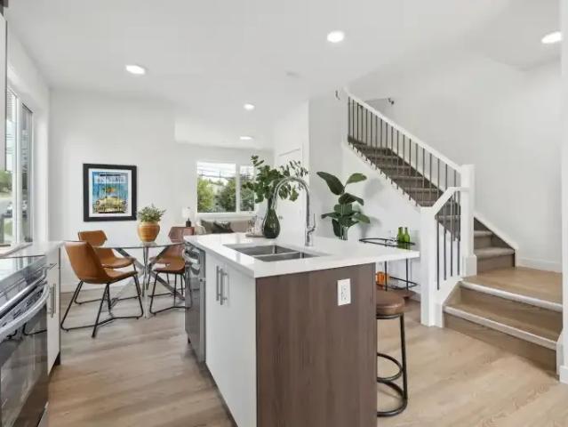 Townhouse for rent in Northwest, Alberta