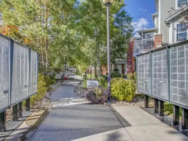 Townhouse for rent in Northwest, Alberta