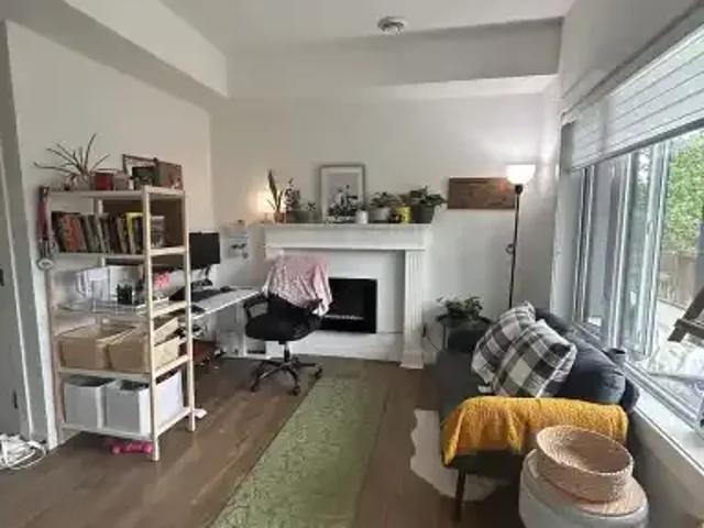 Townhouse for rent in Northwest, Alberta