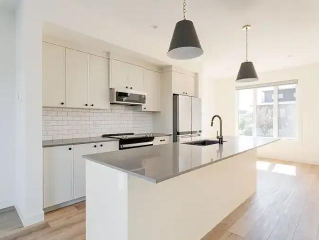 Townhouse for rent in Northwest, Alberta