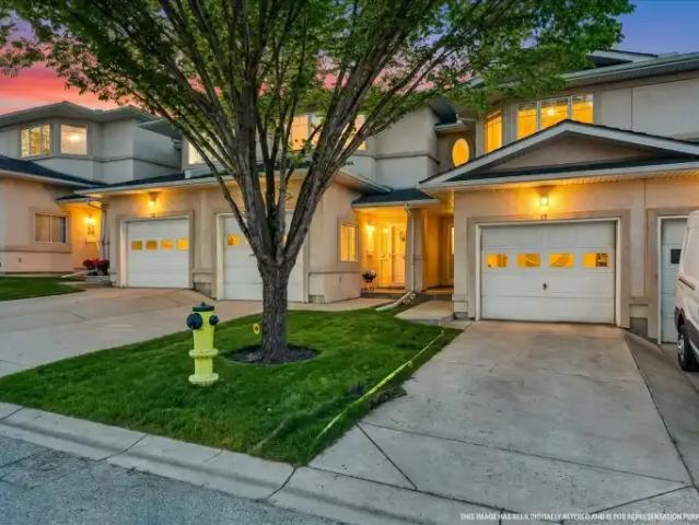 Townhouse for rent in Northwest, Alberta
