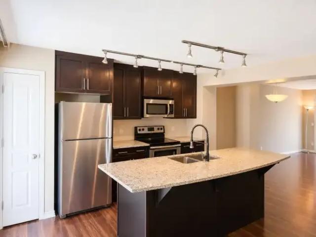 Townhouse for rent in Northwest, Alberta