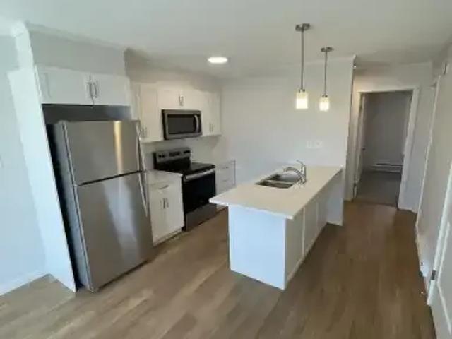 Townhouse for rent in Northwest, Alberta