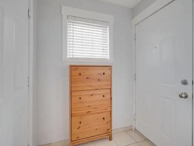 Townhouse for rent in Northwest, Alberta