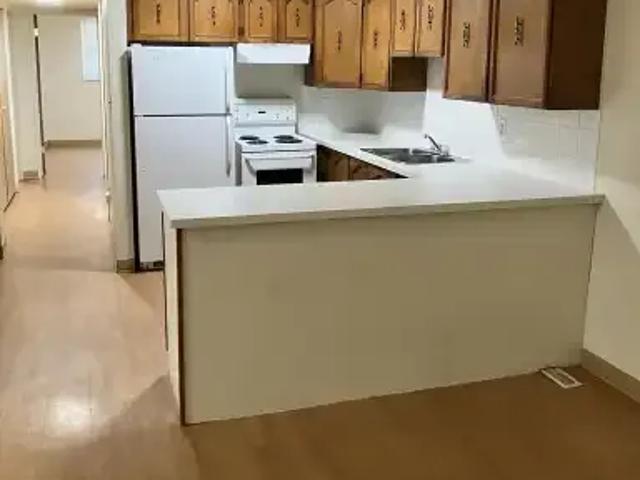 Townhouse for rent in Northwest, Alberta