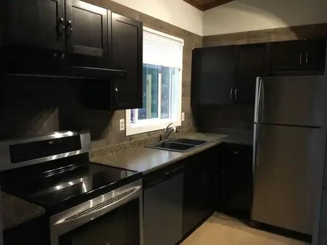 Townhouse for rent in Northwest, Alberta