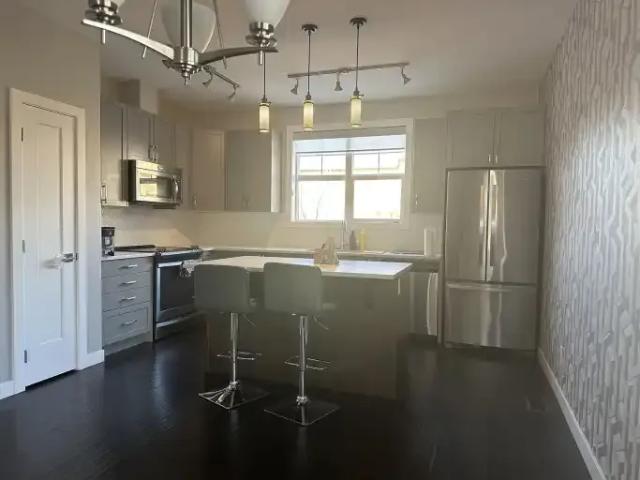 Townhouse for rent in Northwest, Alberta
