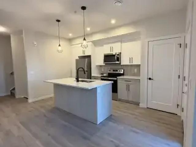 Townhouse for rent in Northwest, Alberta