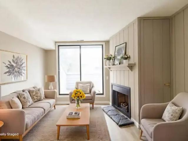 Townhouse for rent in Northwest, Alberta