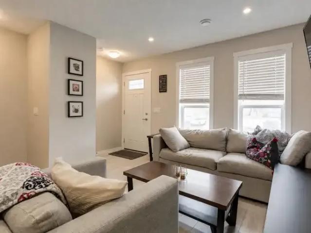 Townhouse for rent in Northwest, Alberta