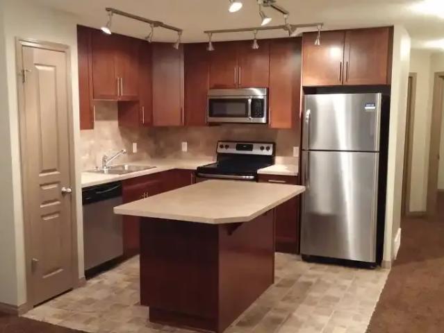 Townhouse for rent in Northwest, Alberta