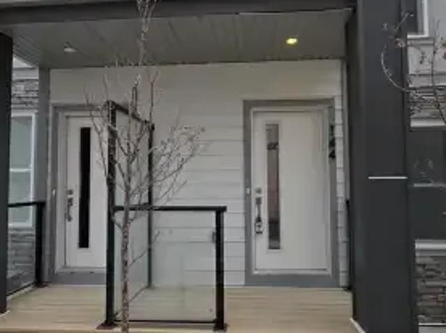 Townhouse for rent in Northwest, Alberta