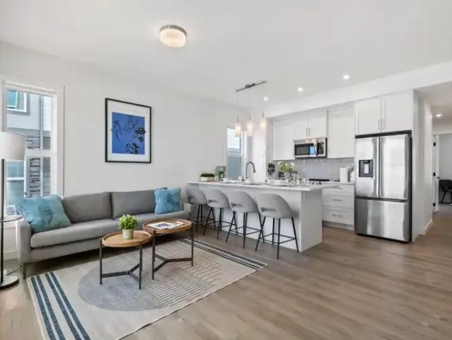 Townhouse for rent in Northwest, Alberta