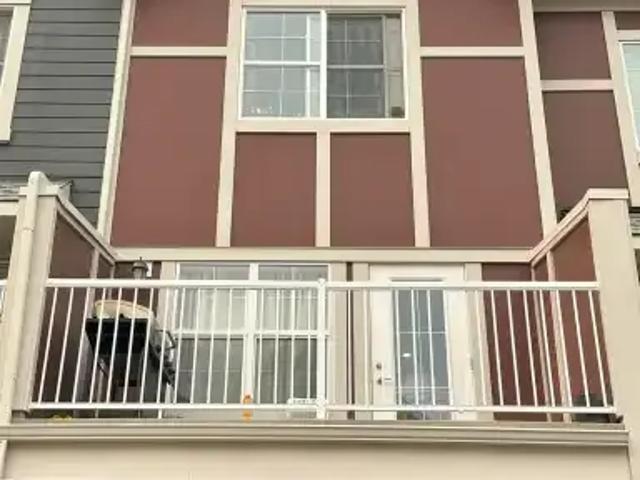 Townhouse for rent in Northwest, Alberta
