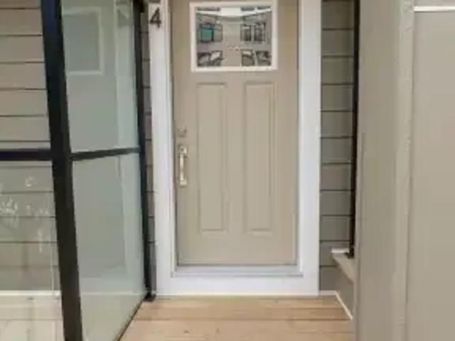 Townhouse for rent in Northwest, Alberta