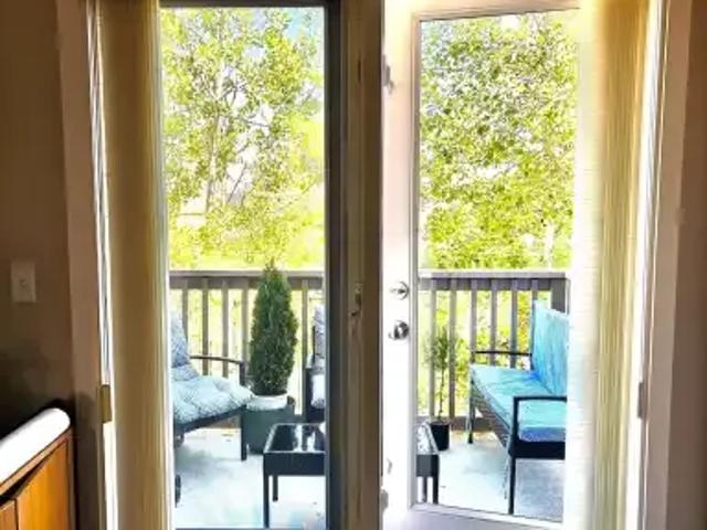 Townhouse for rent in Northwest, Alberta