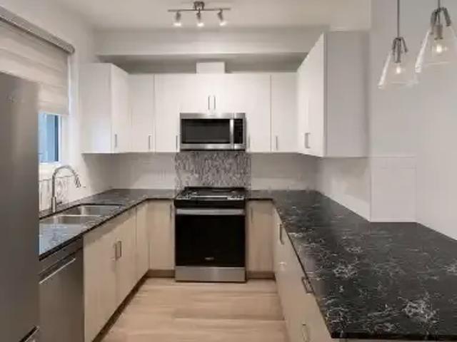 Townhouse for rent in Northwest, Alberta