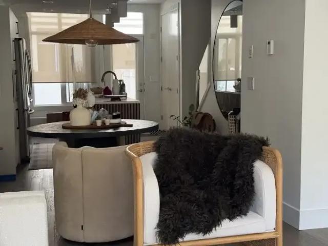 Townhouse for rent in Northwest, Alberta