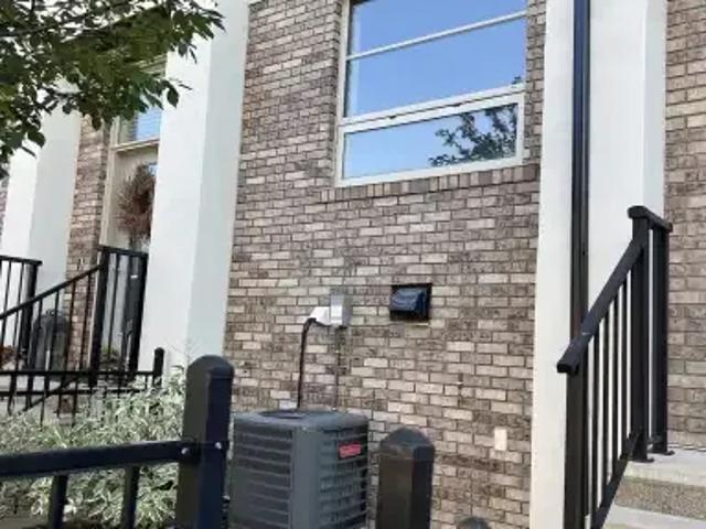 Townhouse for rent in Northwest, Alberta