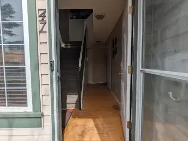 Townhouse for rent in Northwest, Alberta