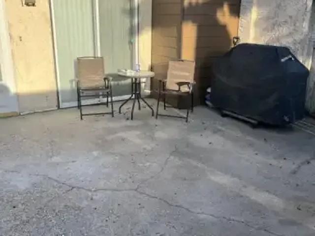 Townhouse for rent in Northwest, Alberta