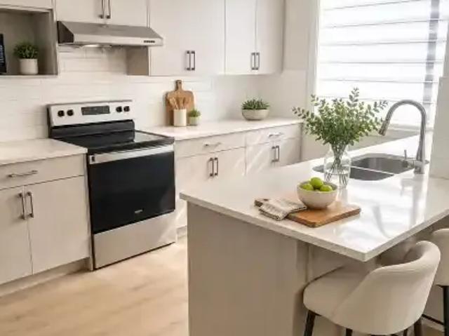 Townhouse for rent in Northwest, Alberta